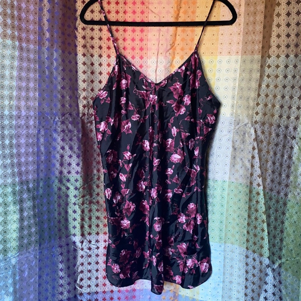 90’s Vintage Rose Slip Dress 🥀